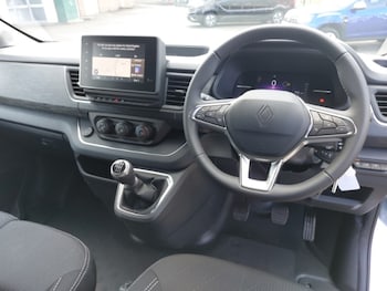 Used Renault Trafic 2026 for sale - 79056168: Photo