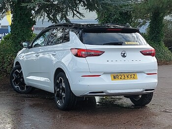 Used Vauxhall Grandland 2023 for sale - 76387606: Photo