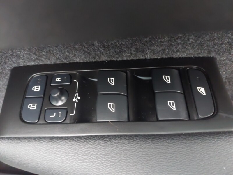 Used Volvo XC40 2021 for sale - 77924184: Photo 12