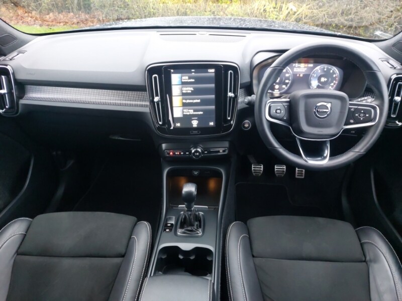 Used Volvo XC40 2021 for sale - 77924184: Photo 2