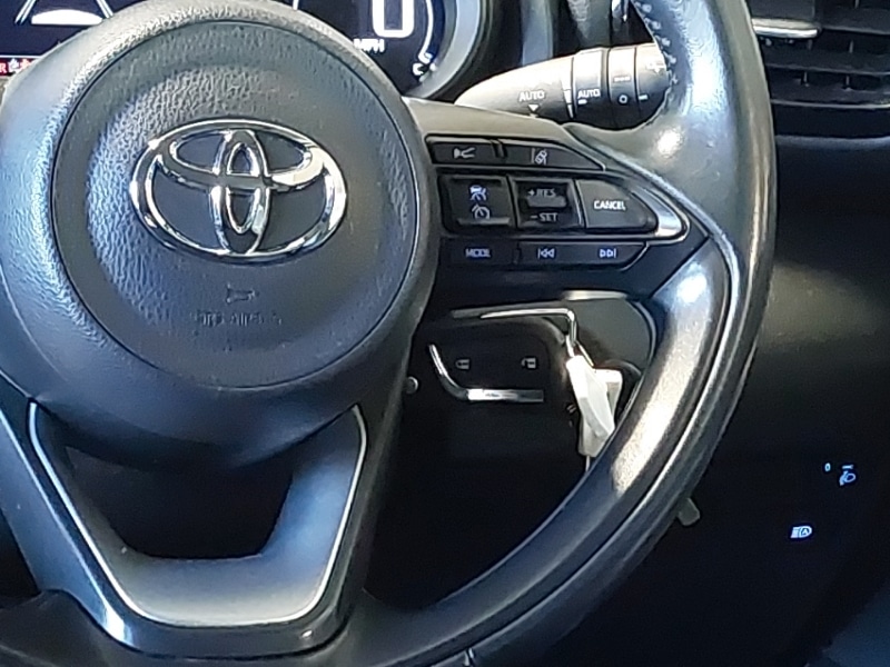 Used Toyota Yaris 2021 for sale - 76492650: Photo 11
