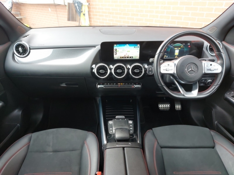 Used Mercedes-Benz GLA 2022 for sale - 76881176: Photo 2