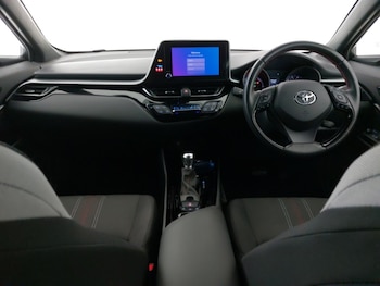 Used Toyota C-HR 2023 for sale - 78225686: Photo