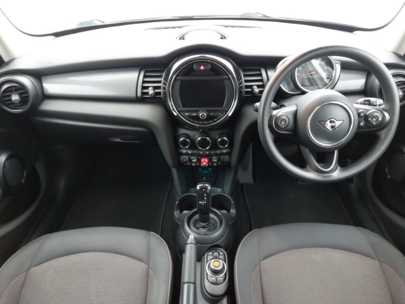 Used MINI Hatch 2021 for sale - 76431268: Photo 2