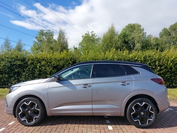 Used Vauxhall Grandland 2022 for sale - 75695295: Photo