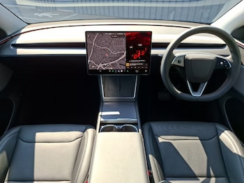 Used Tesla Model Y 2025 for sale - 79214531: Photo