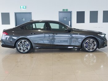 Used BMW 5 Series 2024 for sale - 77876622: Photo