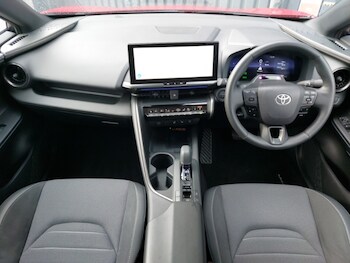 Used Toyota C-HR 2024 for sale - 77318917: Photo