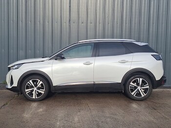 Used Peugeot 3008 2022 for sale - 76479398: Photo