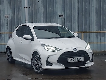 Used Toyota Yaris 2022 for sale - 78927921: Photo