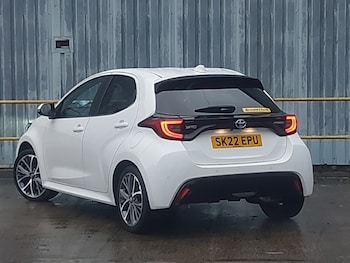 Used Toyota Yaris 2022 for sale - 78927921: Photo