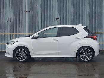 Used Toyota Yaris 2022 for sale - 78927921: Photo