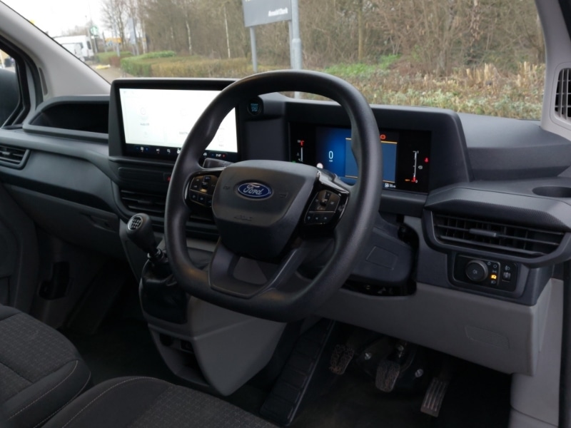 Used Ford Transit Custom 2024 for sale - 77876112: Photo 2