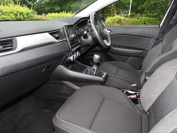 Used Renault Captur 2020 for sale - 79635539: Photo