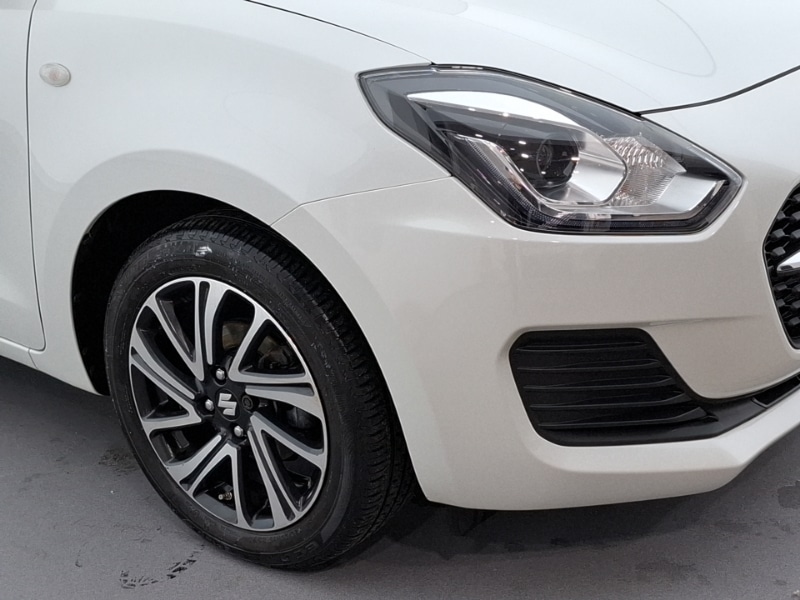 Used Suzuki Swift 2023 for sale - 77690448: Photo 9