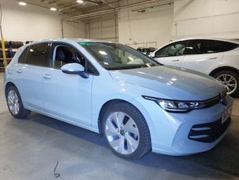 Used Volkswagen Golf 2024 for sale - 78439091: Photo
