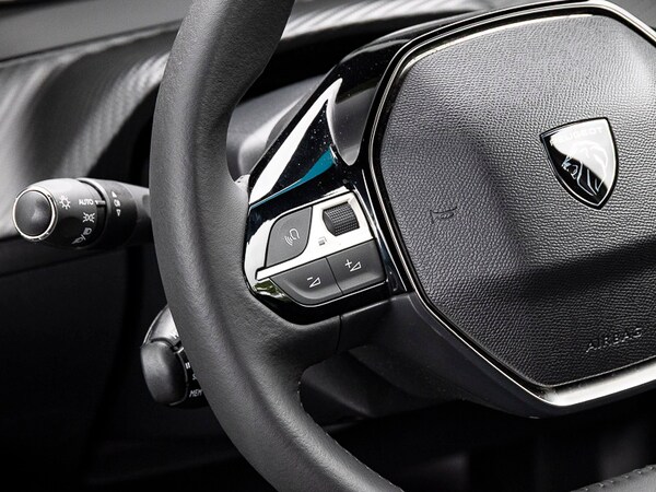 Used Peugeot 2008 2025 for sale - 76301335: Photo 11
