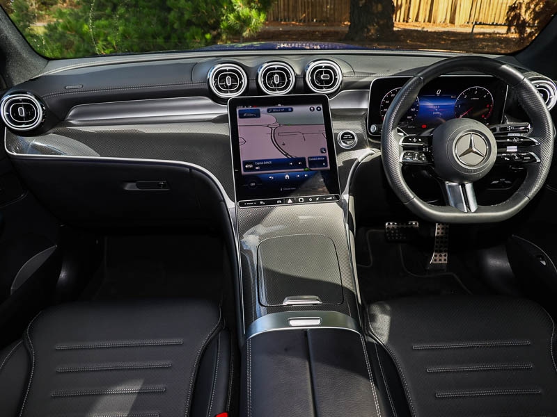 Used Mercedes-Benz GLC 2024 for sale - 76838526: Photo 2