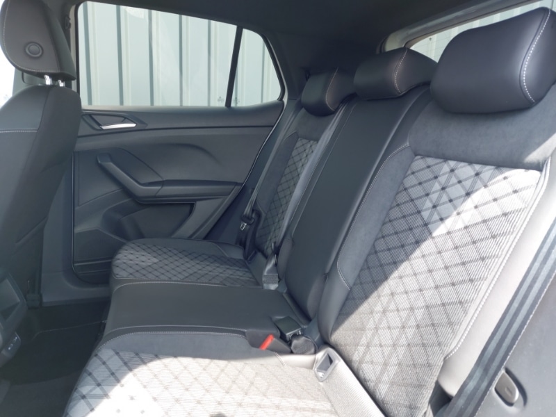 Used Volkswagen T-Cross 2024 for sale - 76120709: Photo 6