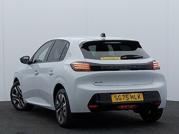 Used Peugeot 208 2025 for sale - 77325627: Photo