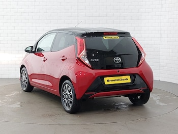 Used Toyota AYGO 2020 for sale - 77325723: Photo