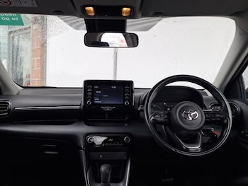 Used Toyota Yaris 2021 for sale - 78216145: Photo