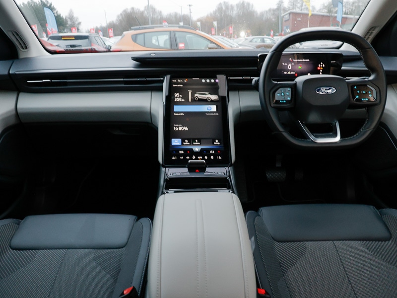 Used Ford Explorer 2025 for sale - 77081011: Photo 2