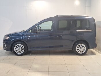 Used Ford Tourneo Connect 2022 for sale - 77690441: Photo