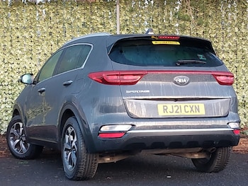 Used Kia Sportage 2021 for sale - 76954992: Photo