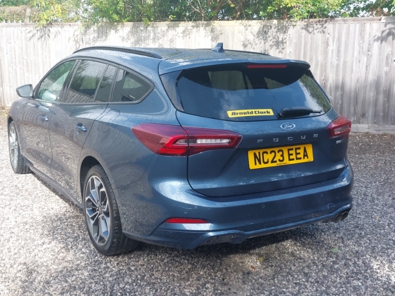 Used Ford Focus 2023 for sale - 76320935: Photo 3