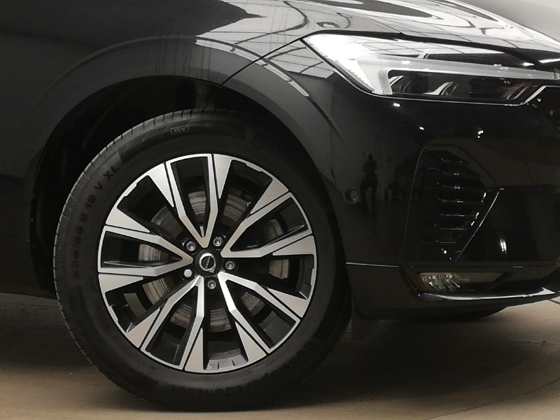 Used Volvo XC60 2023 for sale - 77051329: Photo 9