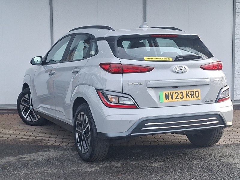 Used Hyundai KONA 2023 for sale - 76983611: Photo 3