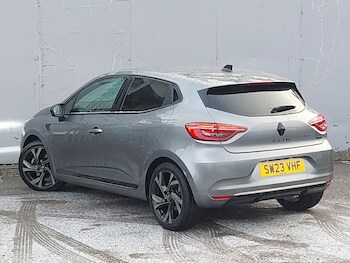 Used Renault Clio 2023 for sale - 77252821: Photo