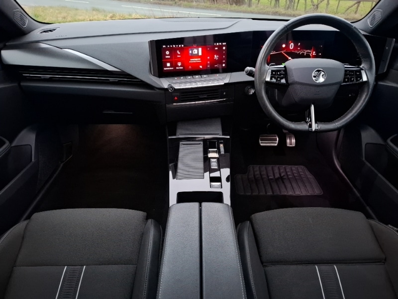 Used Vauxhall Astra 2023 for sale - 77330291: Photo 2