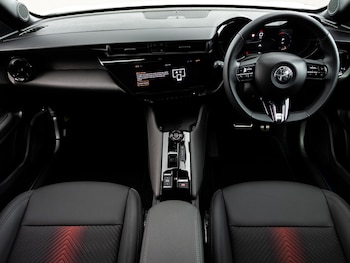 Used Alfa Romeo Junior 2026 for sale - 78990008: Photo