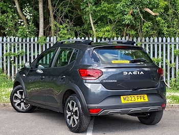 Used Dacia Sandero Stepway 2023 for sale - 78477771: Photo
