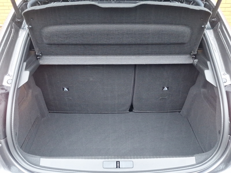 Used Peugeot 208 2021 for sale - 76737704: Photo 8