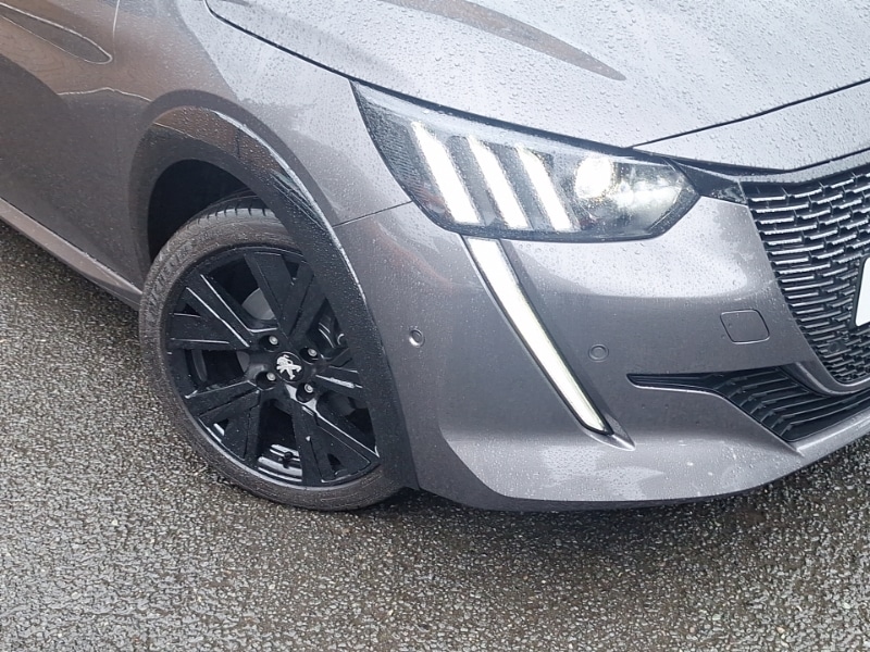 Used Peugeot 208 2021 for sale - 76737704: Photo 9