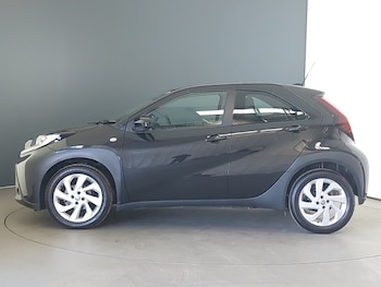 Used Toyota Aygo X 2023 for sale - 77732220: Photo