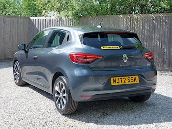 Used Renault Clio 2022 for sale - 78821677: Photo