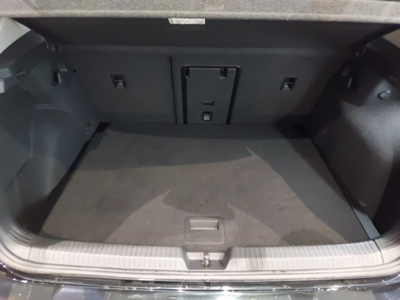 Used Volkswagen Golf 2024 for sale - 77615246: Photo 8