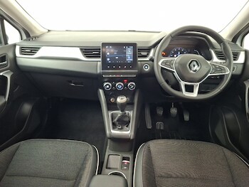 Used Renault Captur 2024 for sale - 78940594: Photo