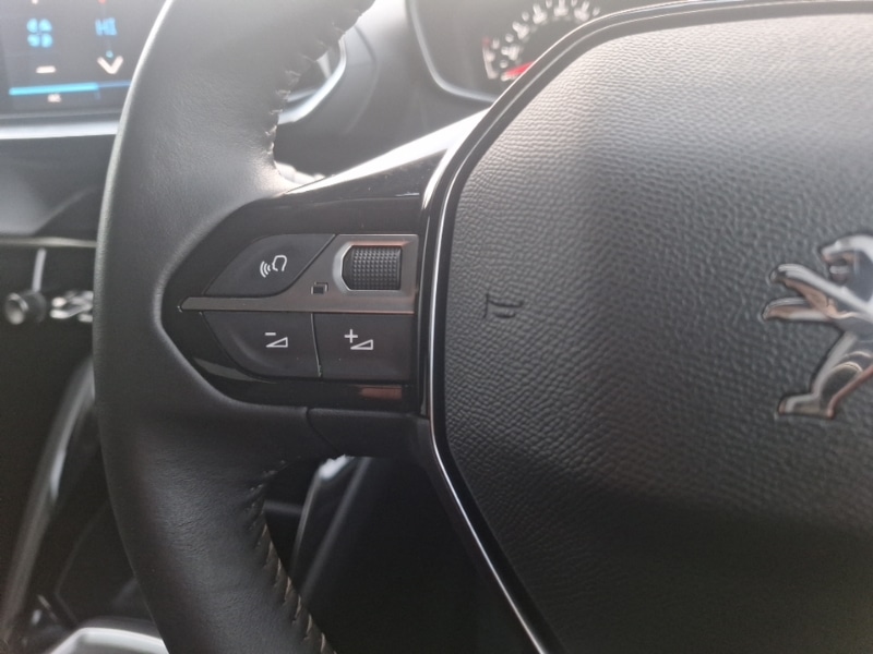 Used Peugeot 2008 2022 for sale - 77194301: Photo 12