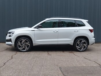 Used Skoda Karoq 2024 for sale - 76187477: Photo 4