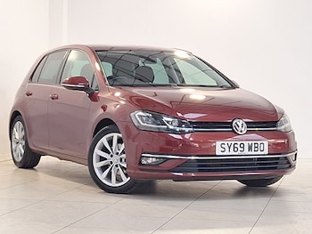 Volkswagen - Golf