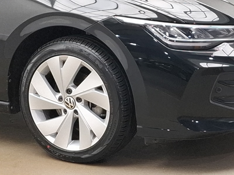 Used Volkswagen Golf 2024 for sale - 76959410: Photo 9