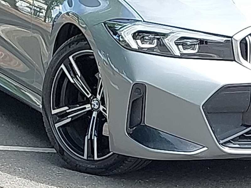 Used BMW 3 Series 2024 for sale - 76383710: Photo 9