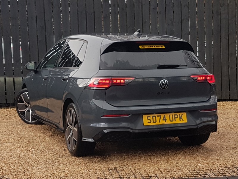 Used Volkswagen Golf 2024 for sale - 77874800: Photo 3