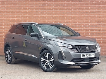 Peugeot - 5008