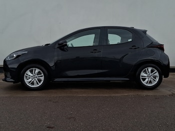 Used Mazda Mazda2 HYBRID 2025 for sale - 76695220: Photo